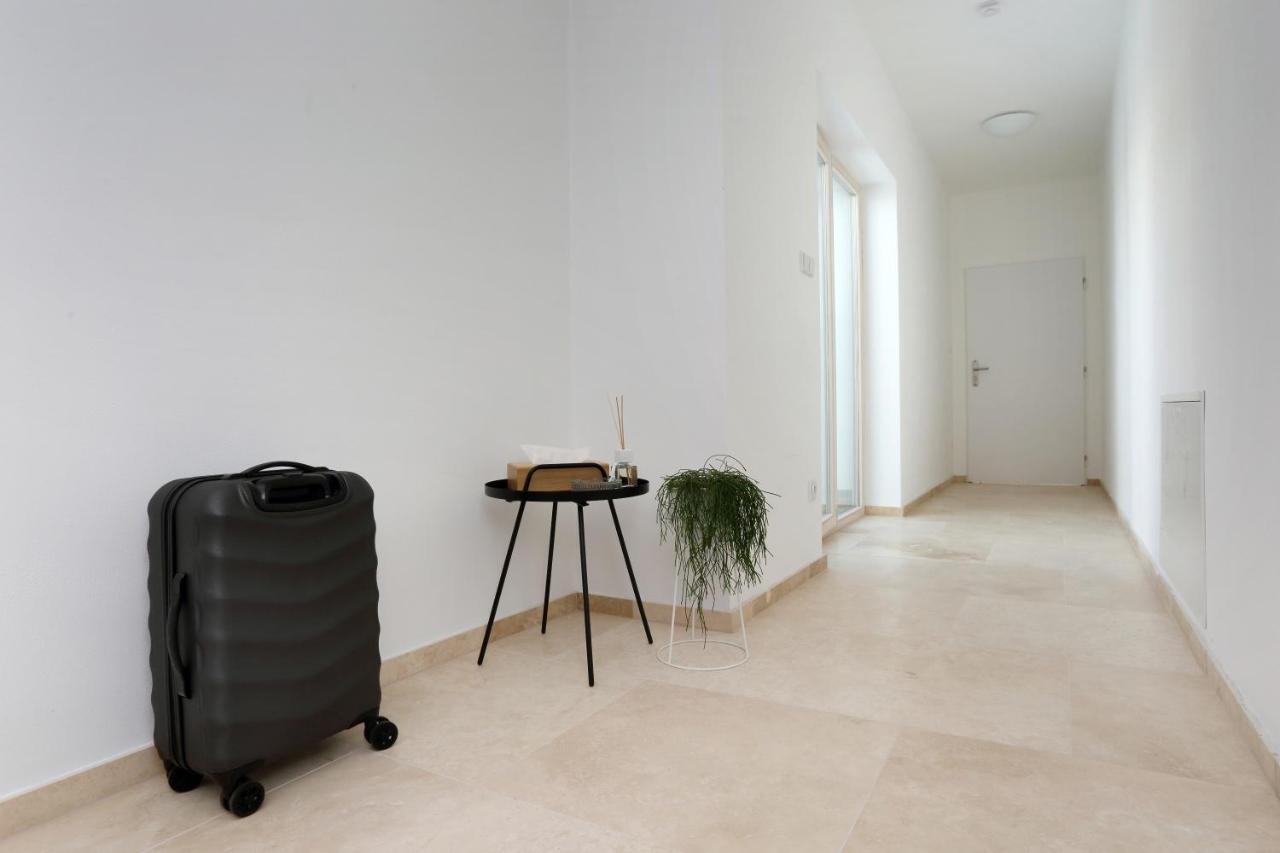 Apartmany Omega Ланшкроун Экстерьер фото